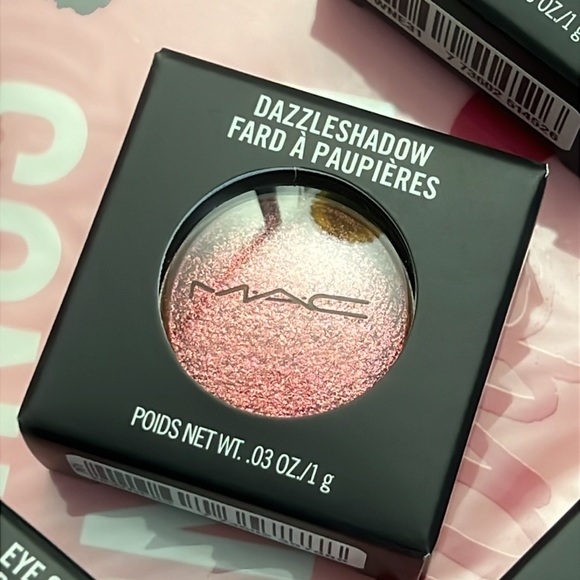 MAC Cosmetics DAZZLESHADOW Bundle NIB - Picture 4 of 11